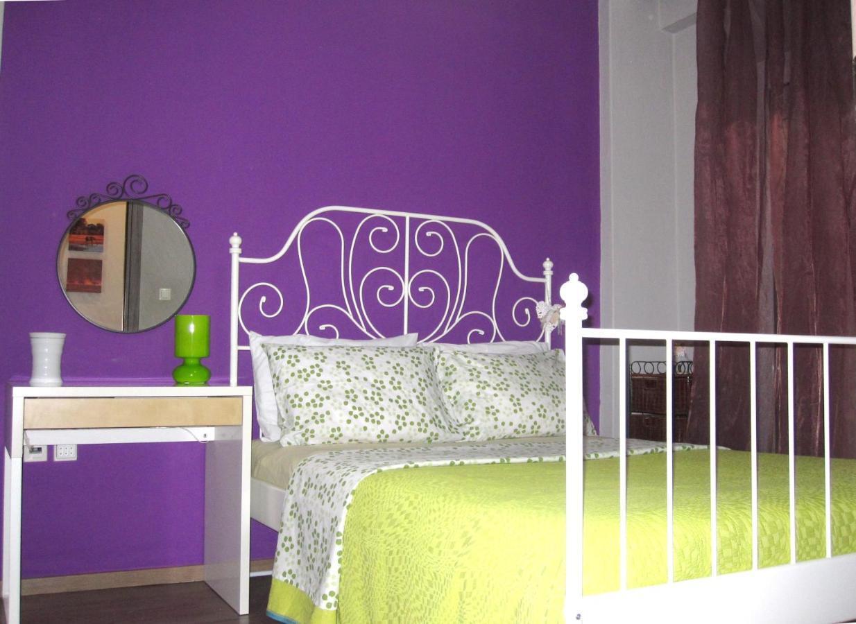 Apartment Center Martha's *